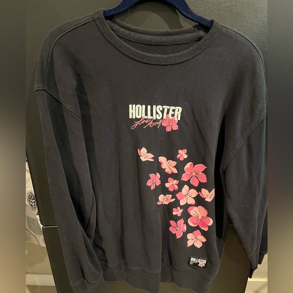 Hollister Cherry Blossom Crewneck Sweatshirt